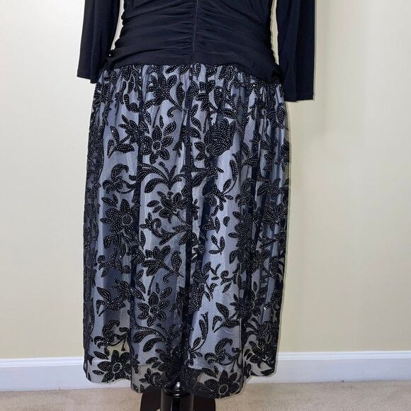 Evening Special Occasion Tea Length Dress | Camille La Vie | Women's 18 - Picture 5 of 16